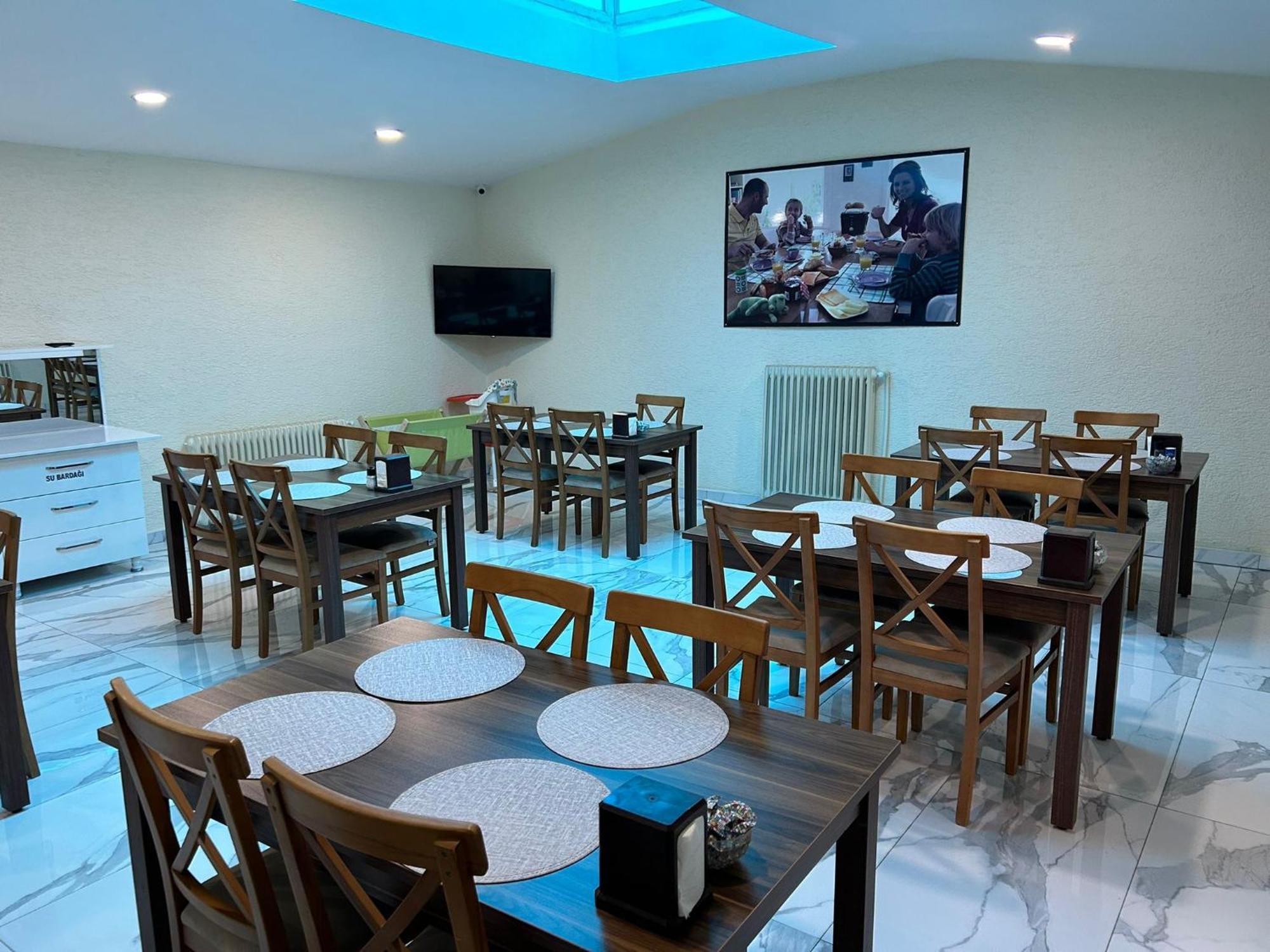 Naval Hotel 3*