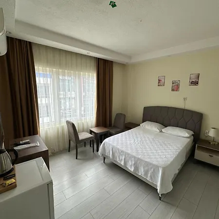 Naval Hotel Yalova Exterior photo