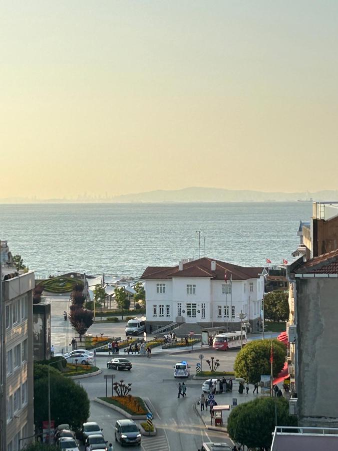 Otel Naval 3*